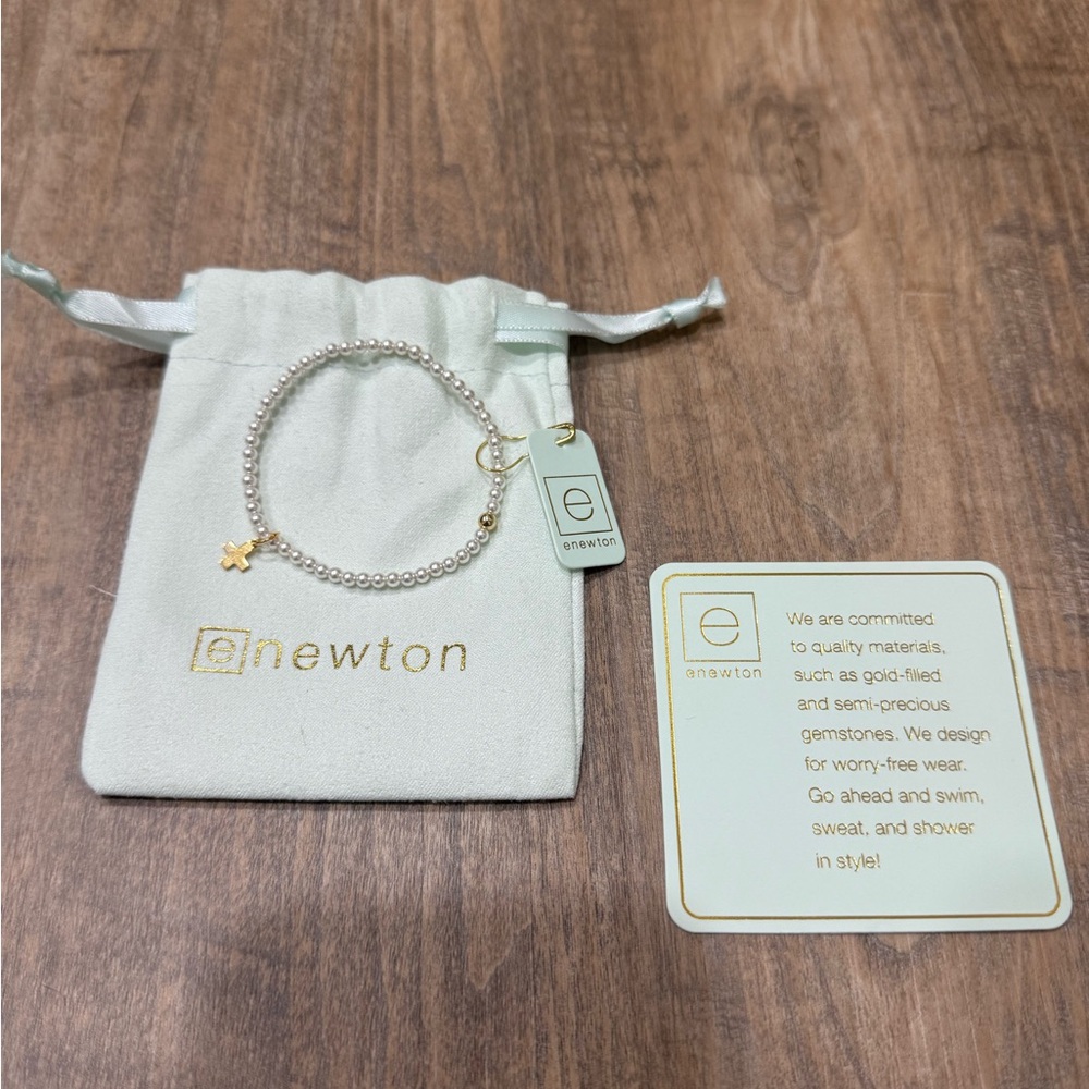 Newton Pearlescent Bead Bracelet with Gold Cross Accent